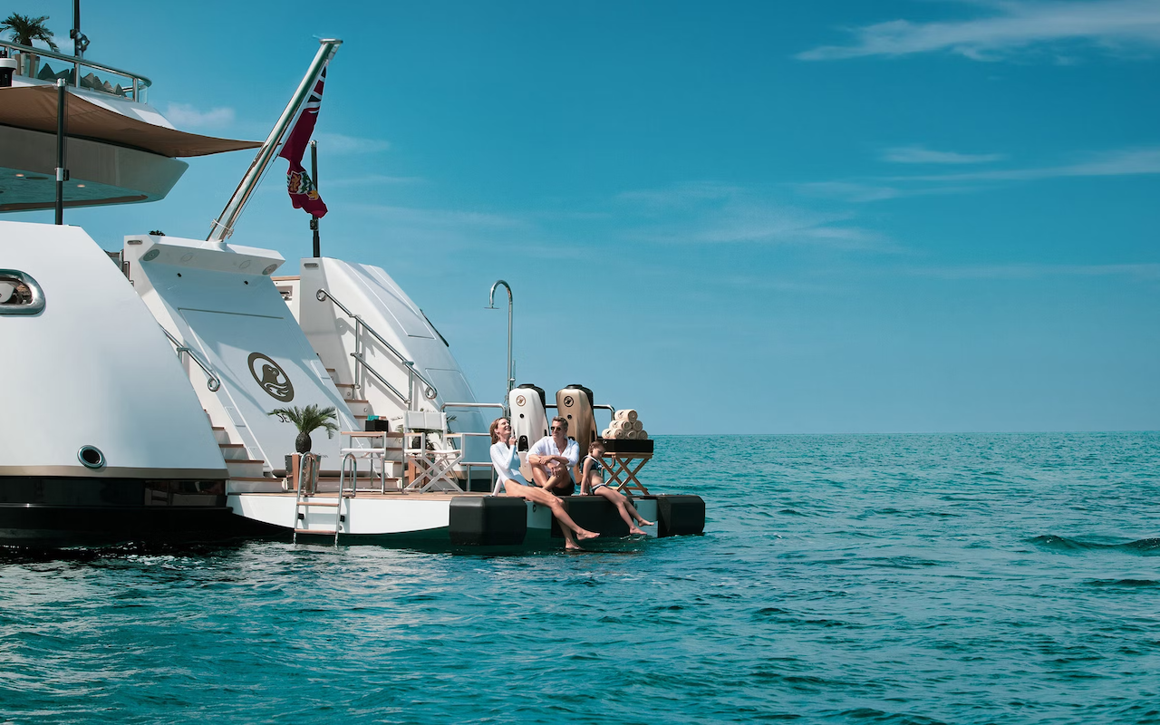 How to Choose the Perfect Yacht for Your Miami Charter Experience hero image